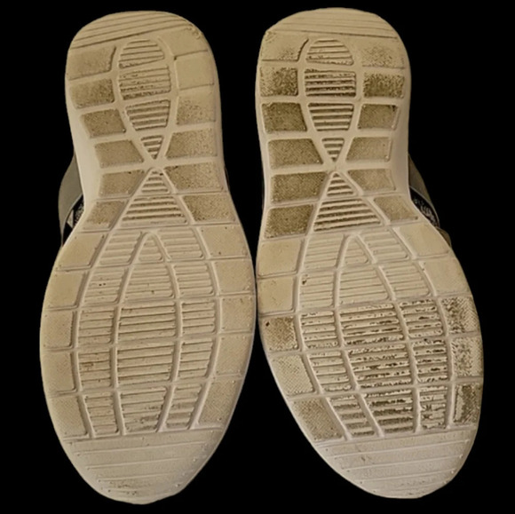 West Loop Sneaker - Picture 2 of 4